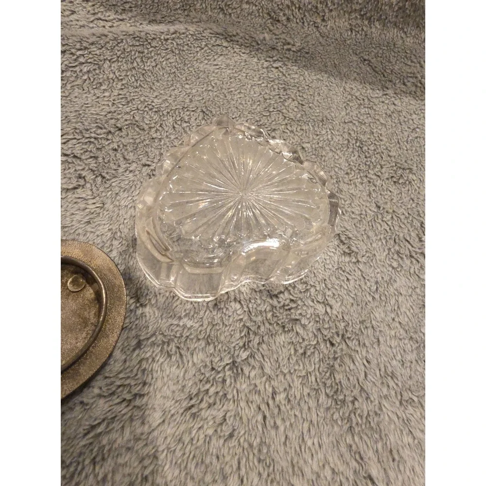 Vintage Heart Shaped Teinket Jewelry Box Glass Dish Letter L Initial Engraved‎